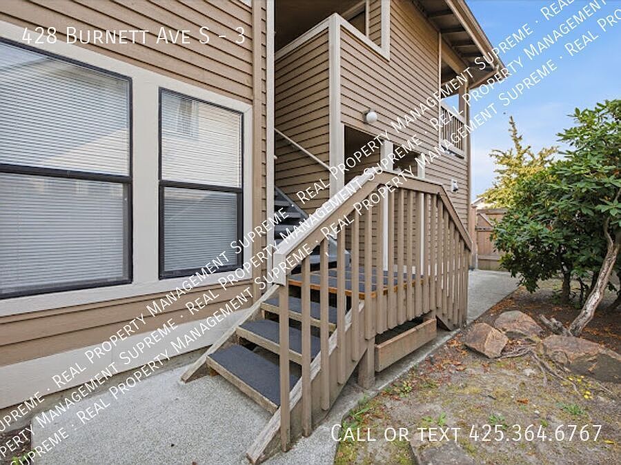 1st image of 428 Burnett Ave S #3