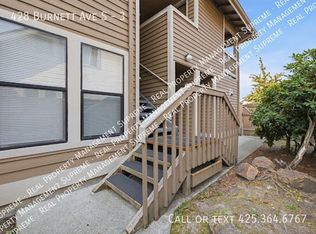 428 Burnett Ave S #3, Renton, WA 98057