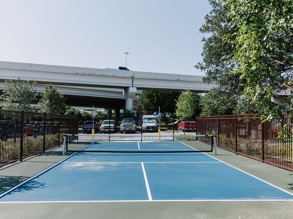 1440 Henderson St #1515