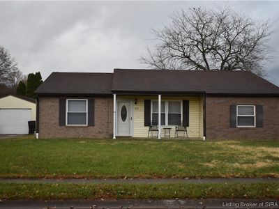 715 Flat Wood Drive, Clarksville, IN, 47129