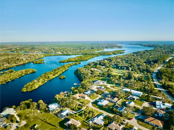 34 Sunset Dr, Sebastian, FL 32958