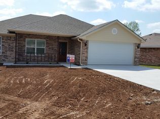 185 Norwood Dr, Woodway, TX 76712
