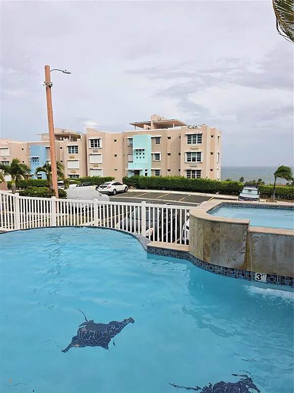 3 bed, 2.0 bath, 1098 sqft, $1,850 — Photo 1