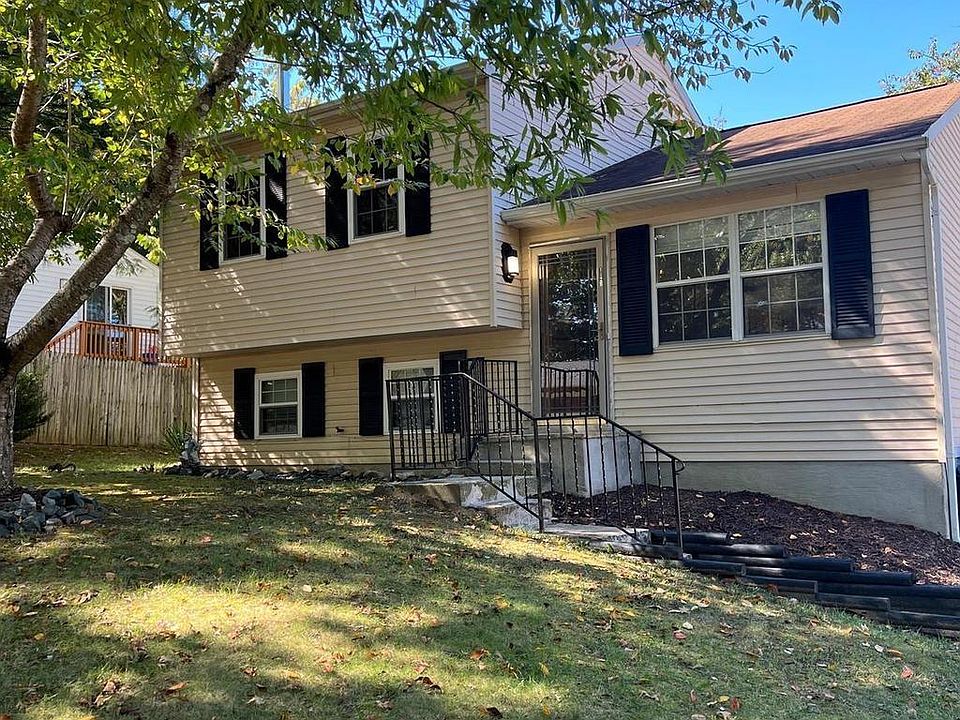1st image of 1126 Silverleaf Dr