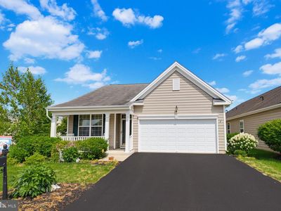 707 Thoreau Dr, Mount Joy, PA, 17552