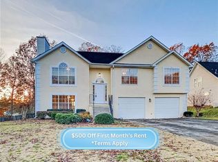 982 Forest Gln, Jonesboro, GA 30238