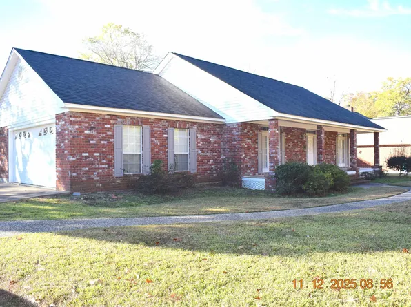 609 Neptune Dr, Bastrop, LA 71220