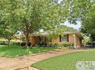 6331 Saratoga Cir, Dallas, TX 75214