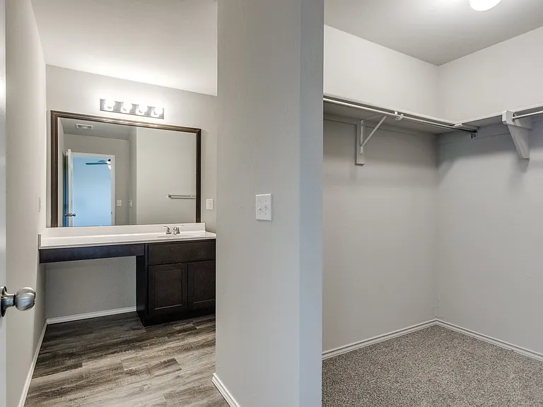 626 Audrey Dr — Photo 8