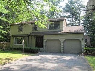 23 Sycamore Dr, Queensbury, NY 12804