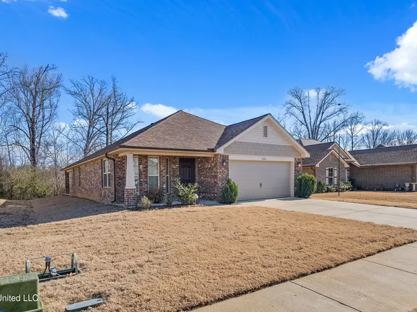 8356 Park Pike Dr, Southaven, MS 38672