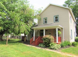 17933 3rd St, Beloit, OH 44609