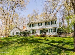 3 Fairway Ln, Ocean, NJ 07712