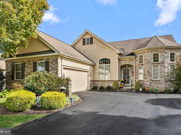 1011 Monroe Dr, Warminster, PA 18974