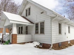 1300 10th St E, Menomonie, WI 54751