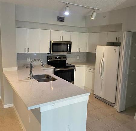 3rd image of 2201 W Preserve Way APT 203