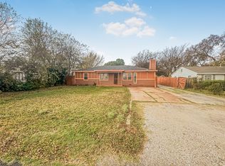3811 Criswell St, Lancaster, TX 75134