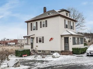 18 Elizabeth Rd, Gloucester, MA 01930