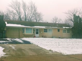335 Maricopa Ln, Hoffman Estates, IL