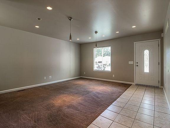 5th image of 4083 Joyce Ave