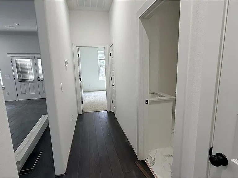 15 Skipton Dr — Photo 17