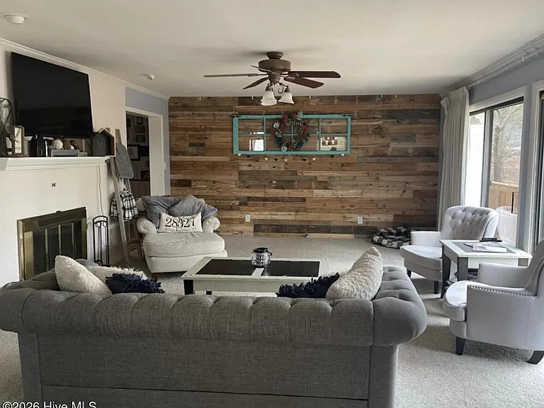 27 Par Dr — Photo 5