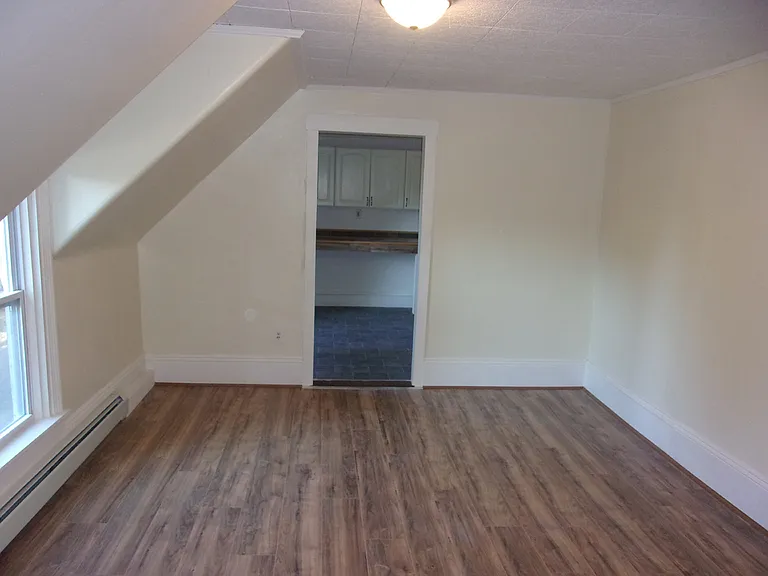 62 Chestnut St #2 — Photo 4