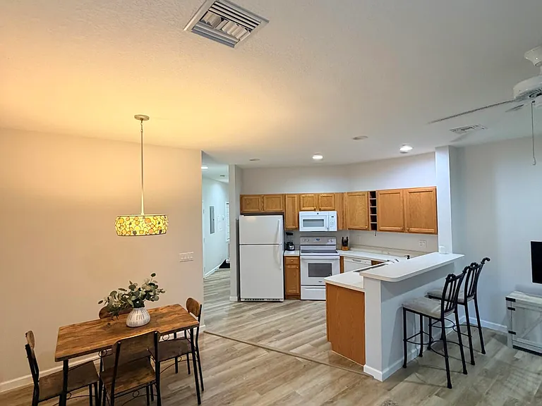 8927 Sandshot Ct #A — Photo 10