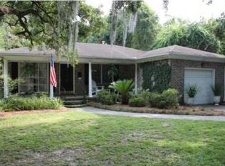 17 Stocker Dr, Charleston, SC 29407