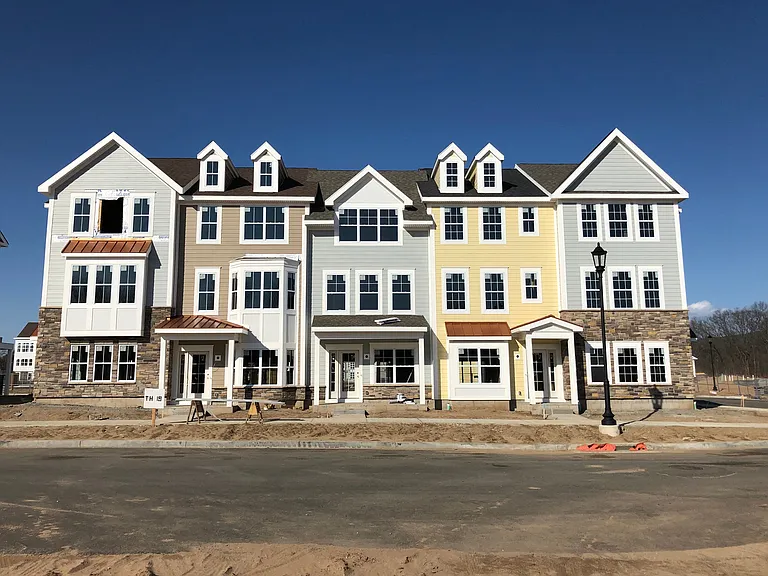 The Ridge at Talcott Mountain — Photo 11