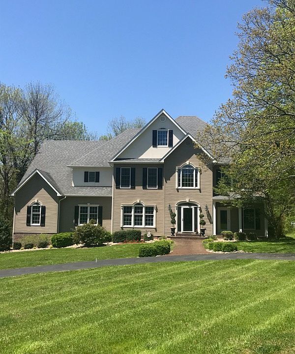 1st image of 3115 Flint Knob Rd