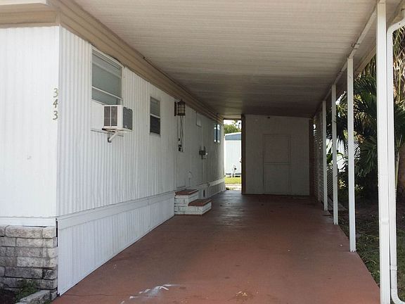 COVERED CARPORT
