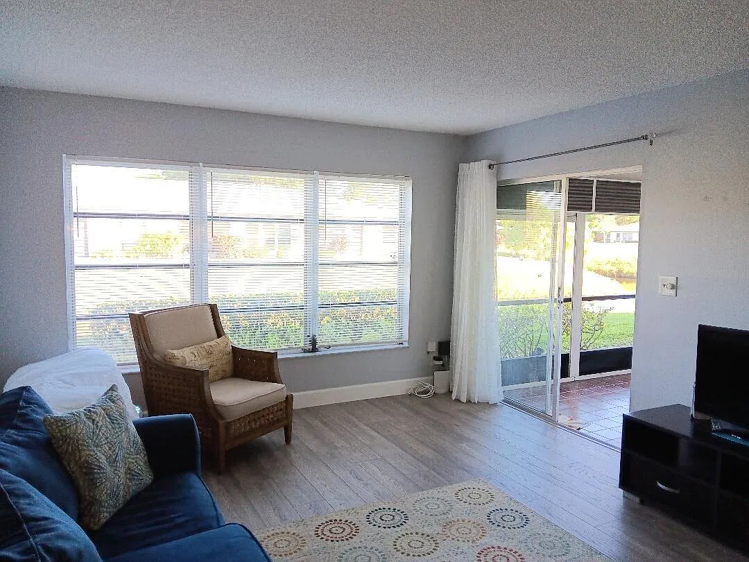 2 bed, 2.0 bath, 1198 sqft, $1,850 — Photo 4