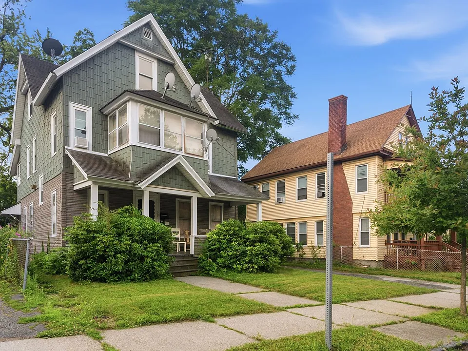 59 Waverly St