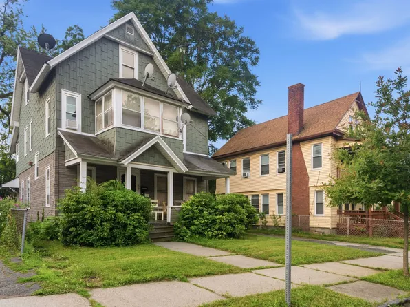 59 Waverly St, Springfield, MA 01107