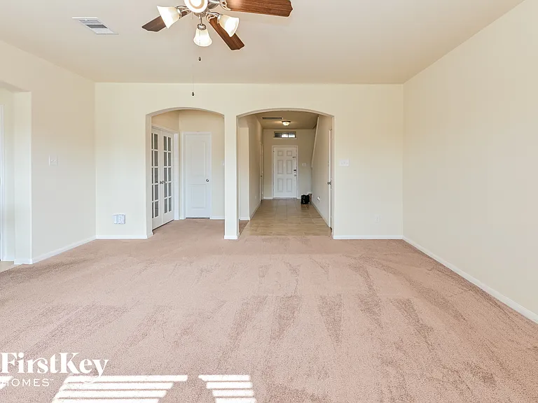 10502 Lake Of The Ozarks Dr — Photo 2