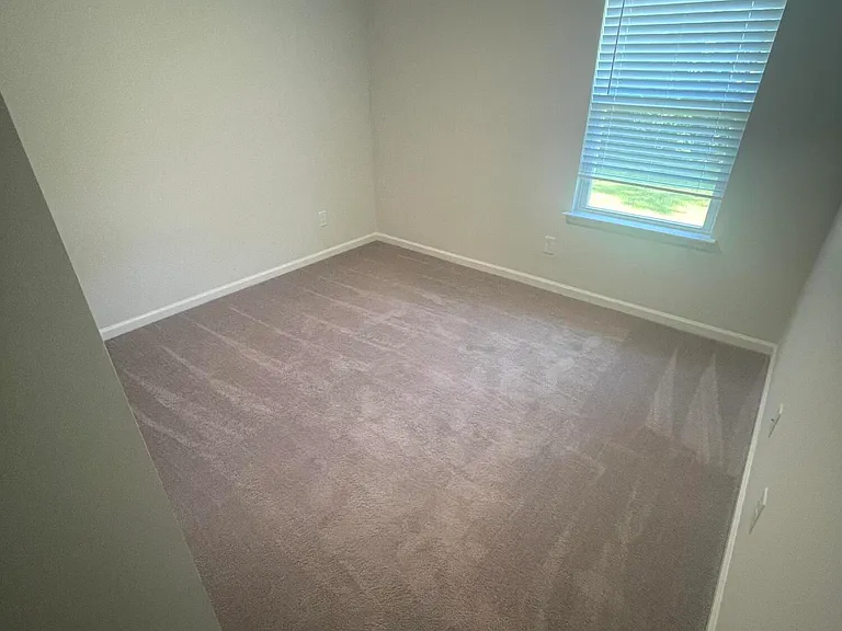 413 High Ridge Ct — Photo 25