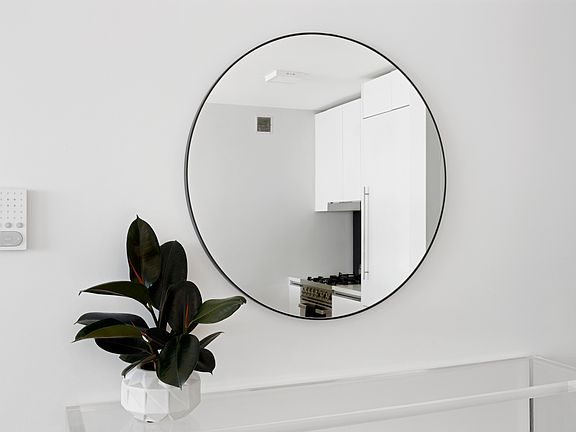 5th image of 301 W 53rd St APT 4H