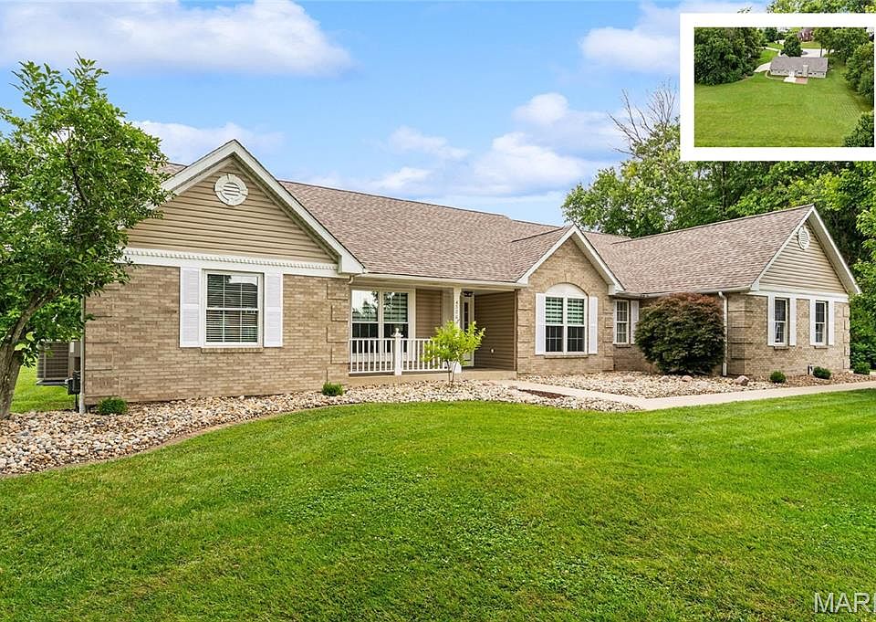 1st image of 4306 Mahogany Ln