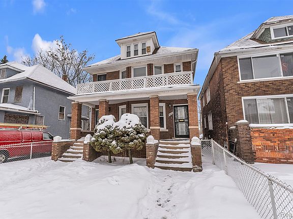 2nd image of 3521 Harding St