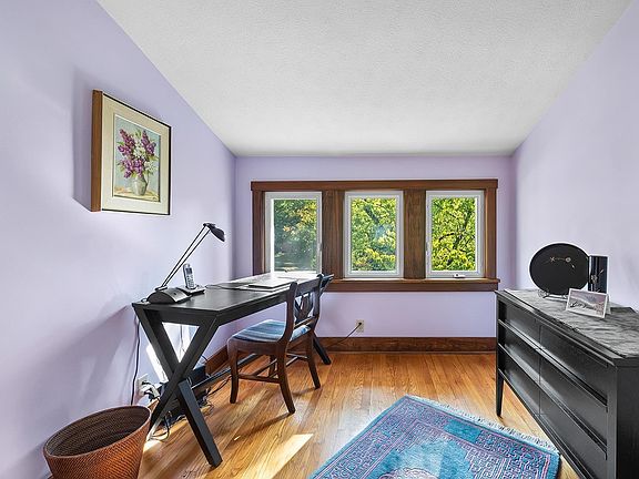 2nd image of 405 Littleton St