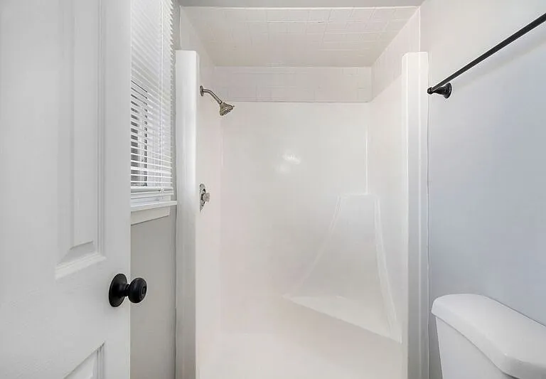 2556 W Cardinal St — Photo 11