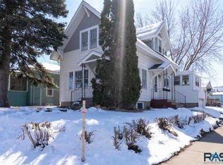 1303 E 6th St, Sioux Falls, SD 57103