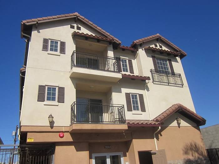 BRAND NEW LUXURY APTS!!