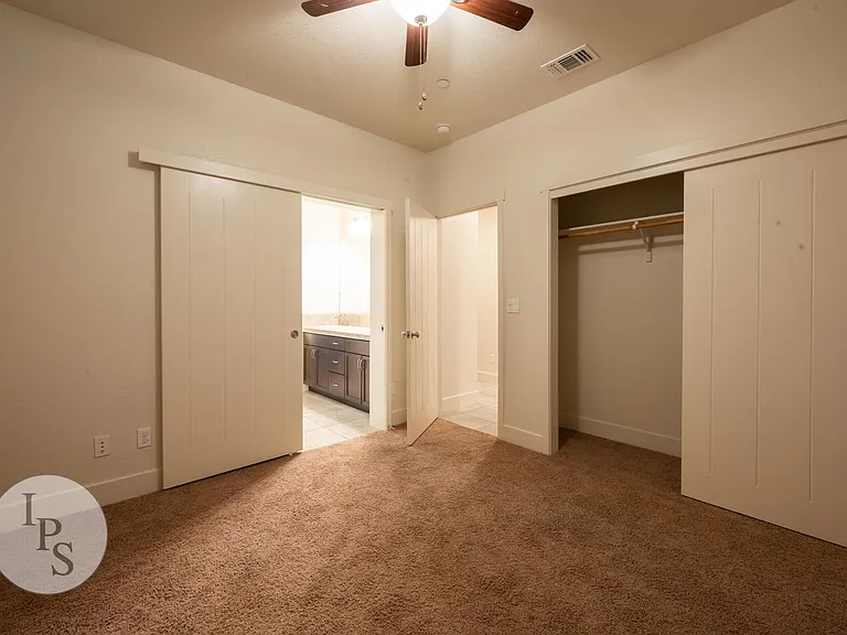 3245 Lexington Ave — Photo 18