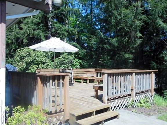 4th image of 625 Highland Dr