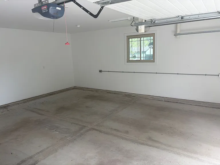 73 Candlewood Dr — Photo 14