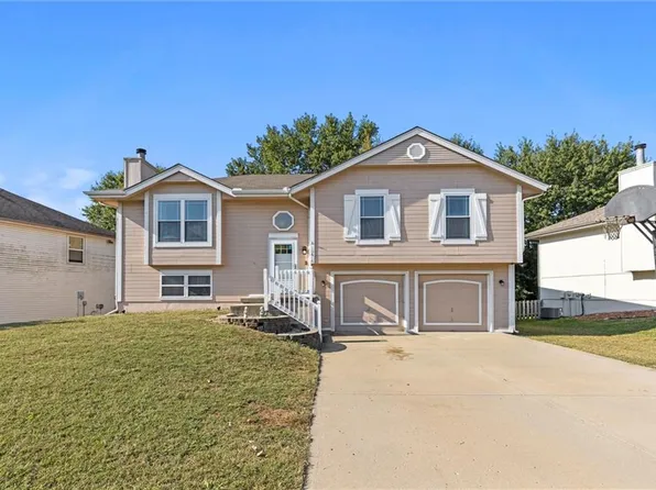 10616 N Wallace Ave, Kansas City, MO 64157
