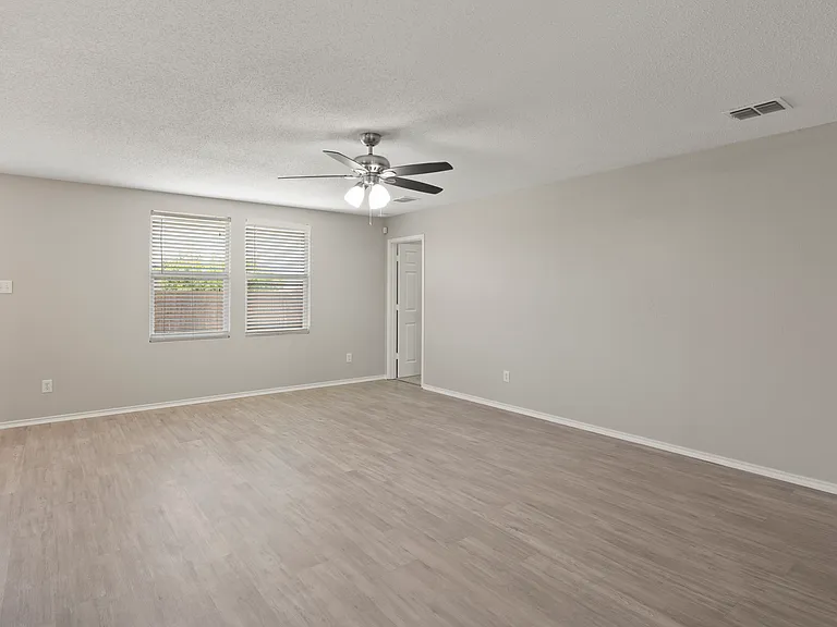 605 Hanceville Way — Photo 11
