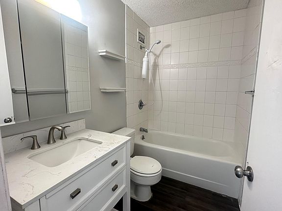 5th image of 2630 Kapiolani Blvd APT 1603